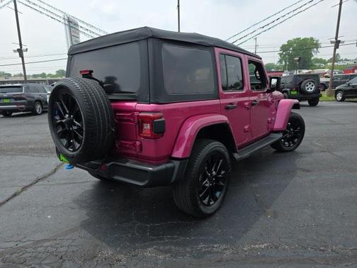2022 Jeep Wrangler Unlimited 4xe Sahara