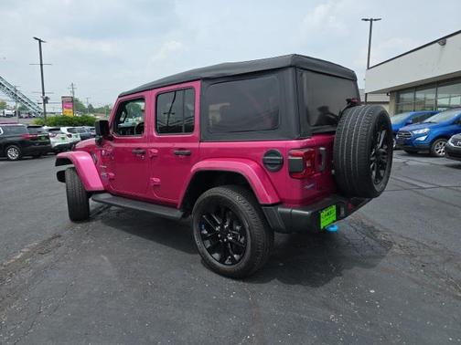 2022 Jeep Wrangler Unlimited 4xe Sahara