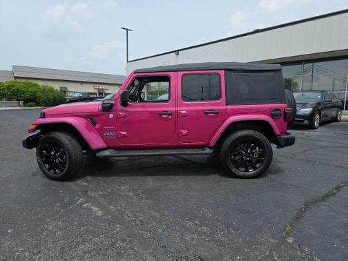 2022 Jeep Wrangler Unlimited 4xe Sahara