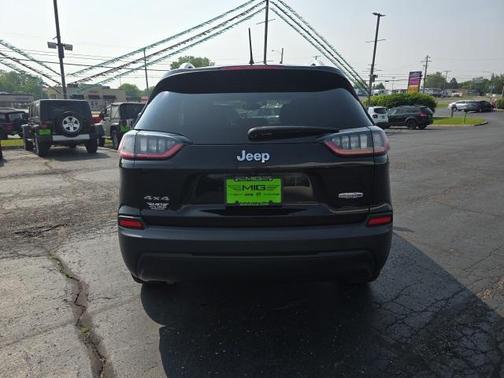 2019 Jeep Cherokee Latitude Plus