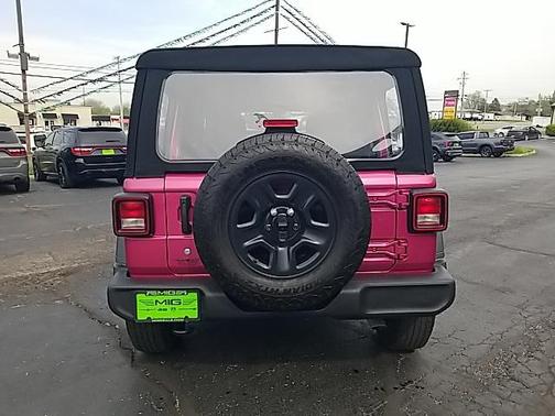 2024 Jeep Wrangler Sport