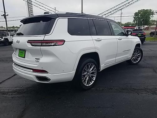 2022 Jeep Grand Cherokee L Summit
