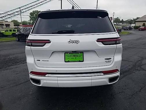 2022 Jeep Grand Cherokee L Summit