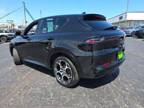 2025 Alfa Romeo Tonale AWD