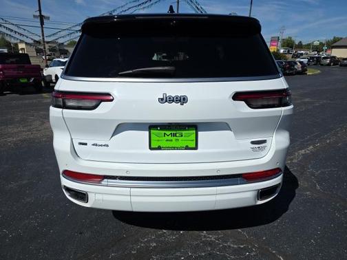 2022 Jeep Grand Cherokee L Summit Reserve