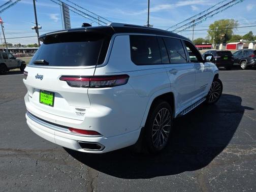 2022 Jeep Grand Cherokee L Summit Reserve