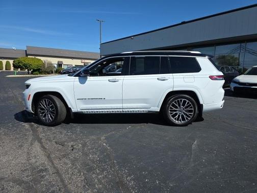 2022 Jeep Grand Cherokee L Summit Reserve