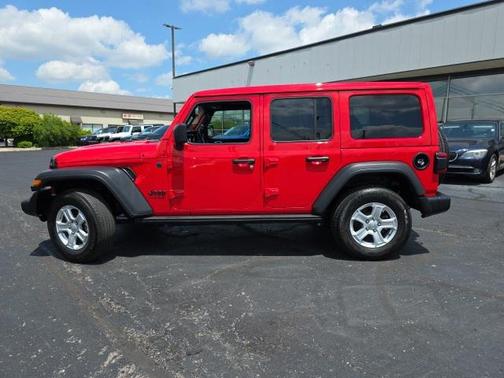 2022 Jeep Wrangler Unlimited Sport