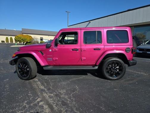 2022 Jeep Wrangler Unlimited 4xe Sahara