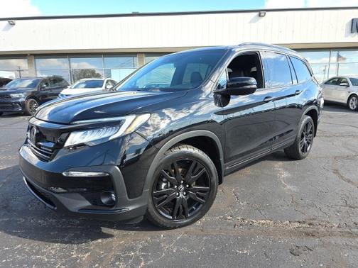 2020 Honda Pilot AWD Black Edition