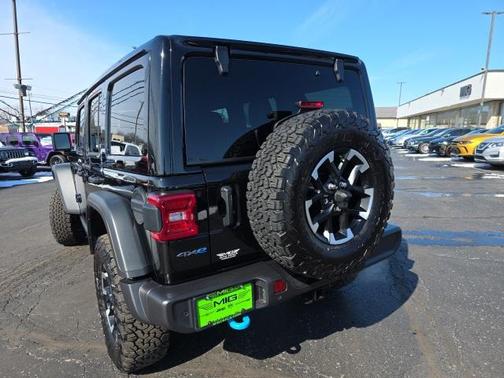 2025 Jeep Wrangler 4xe Rubicon