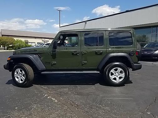 2022 Jeep Wrangler Unlimited Sport