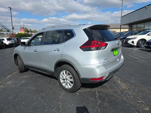 2019 Nissan Rogue SV