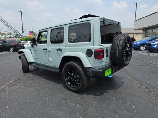 2023 Jeep Wrangler 4xe Sahara
