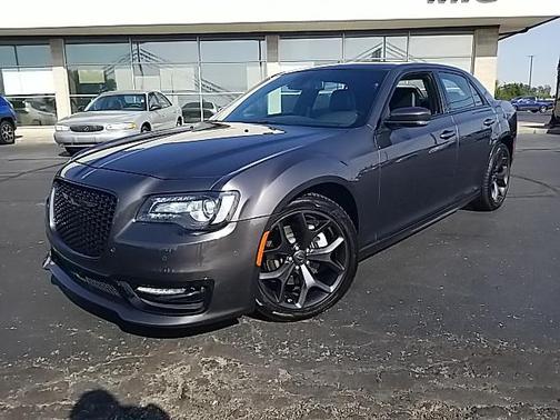 2023 Chrysler 300 S