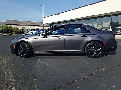2023 Chrysler 300 S