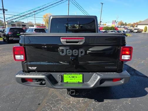 2020 Jeep Gladiator Sport S