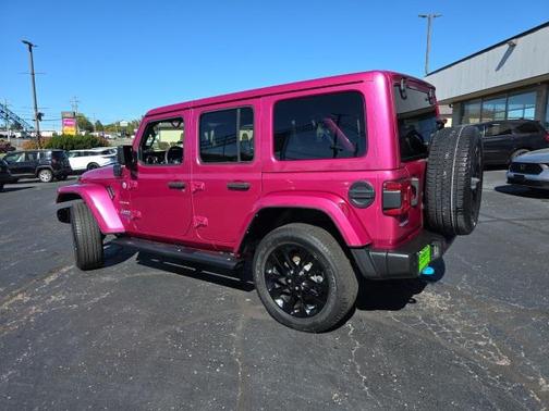 2022 Jeep Wrangler Unlimited 4xe Sahara