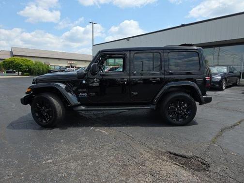 2023 Jeep Wrangler 4xe Sahara