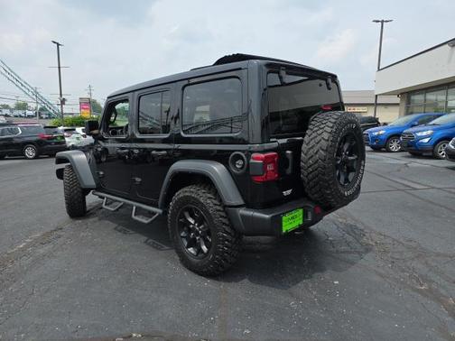 2022 Jeep Wrangler Willys
