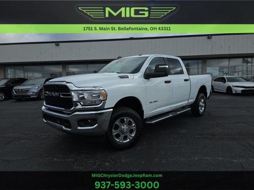 2024 RAM 2500 Big Horn Crew Cab 4x4 6'4' Box