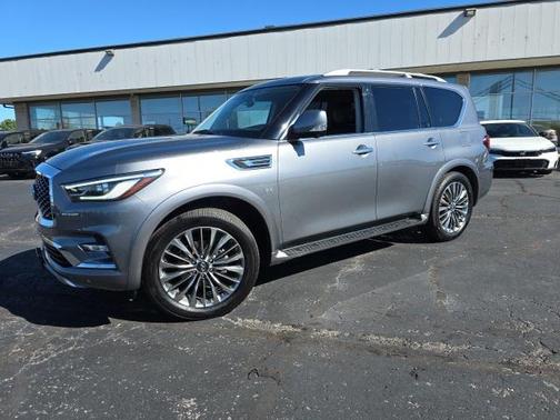 2018 INFINITI QX80 Base