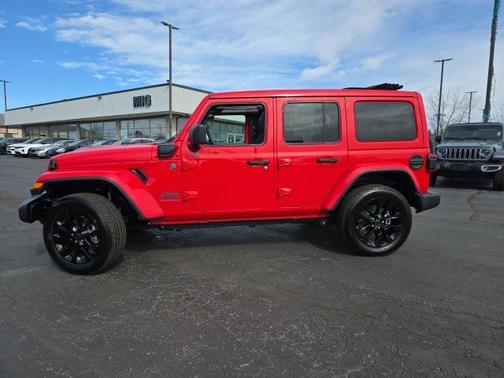 2025 Jeep Wrangler 4xe Sahara