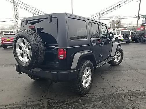 2013 Jeep Wrangler Unlimited Sahara