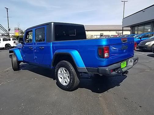2023 Jeep Gladiator Sport S