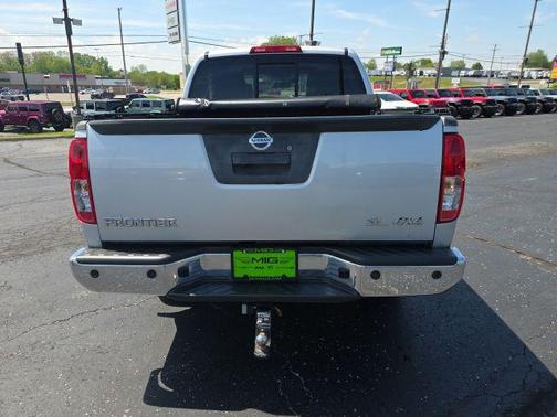 Brilliant Silver 2015 Nissan Frontier SL