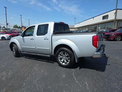 Brilliant Silver 2015 Nissan Frontier SL
