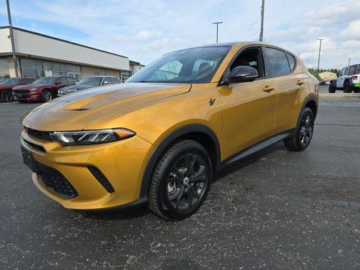 Acapulco Gold 2024 Dodge Hornet GT Plus AWD