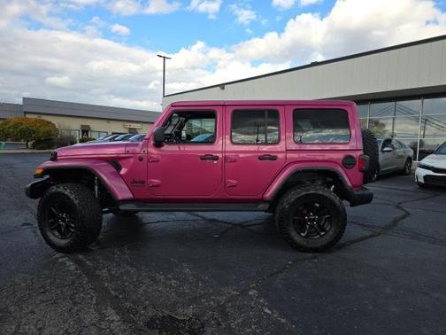 2022 Jeep Wrangler Unlimited Sahara