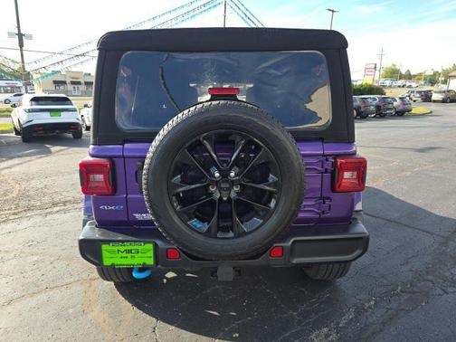 2023 Jeep Wrangler 4xe Sahara