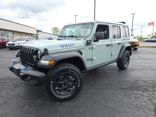 Earl Clearcoat 2023 Jeep Wrangler 4xe Base