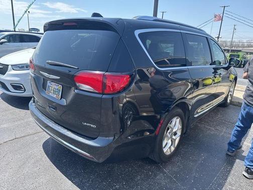 2020 Chrysler Pacifica Limited