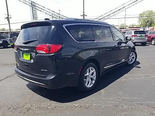 2020 Chrysler Pacifica Limited