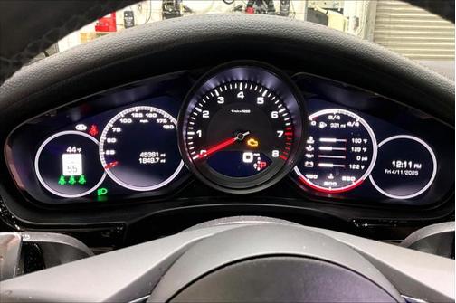 2021 Porsche Panamera 4