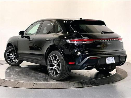 2025 Porsche Macan 