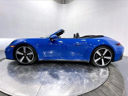 2025 Porsche 911 Carrera