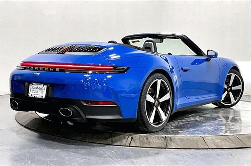 2025 Porsche 911 Carrera