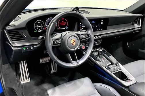 2025 Porsche 911 Carrera