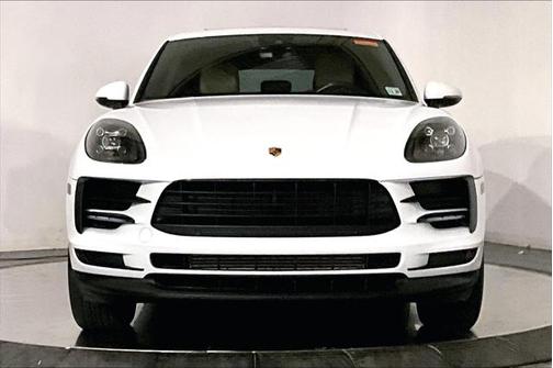 2021 Porsche Macan Base