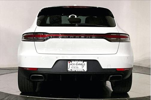 2021 Porsche Macan Base