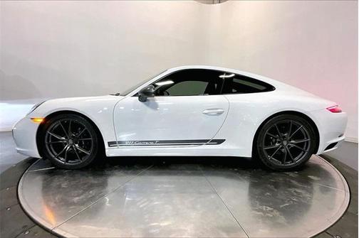 2019 Porsche 911 Carrera T