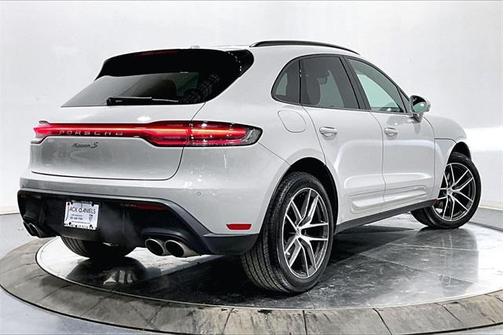 2025 Porsche Macan S