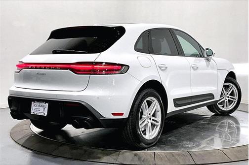 2025 Porsche Macan 