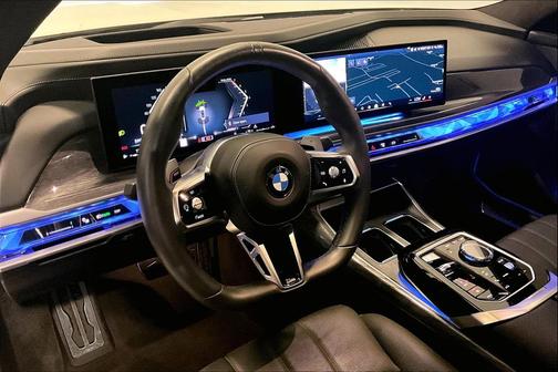 2024 BMW 760 i xDrive