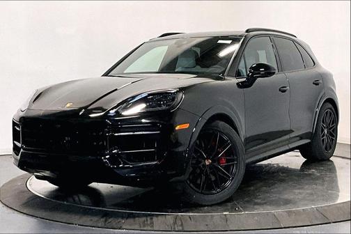 2026 Porsche Cayenne GTS