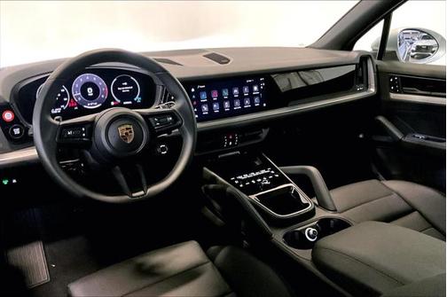 2024 Porsche Cayenne